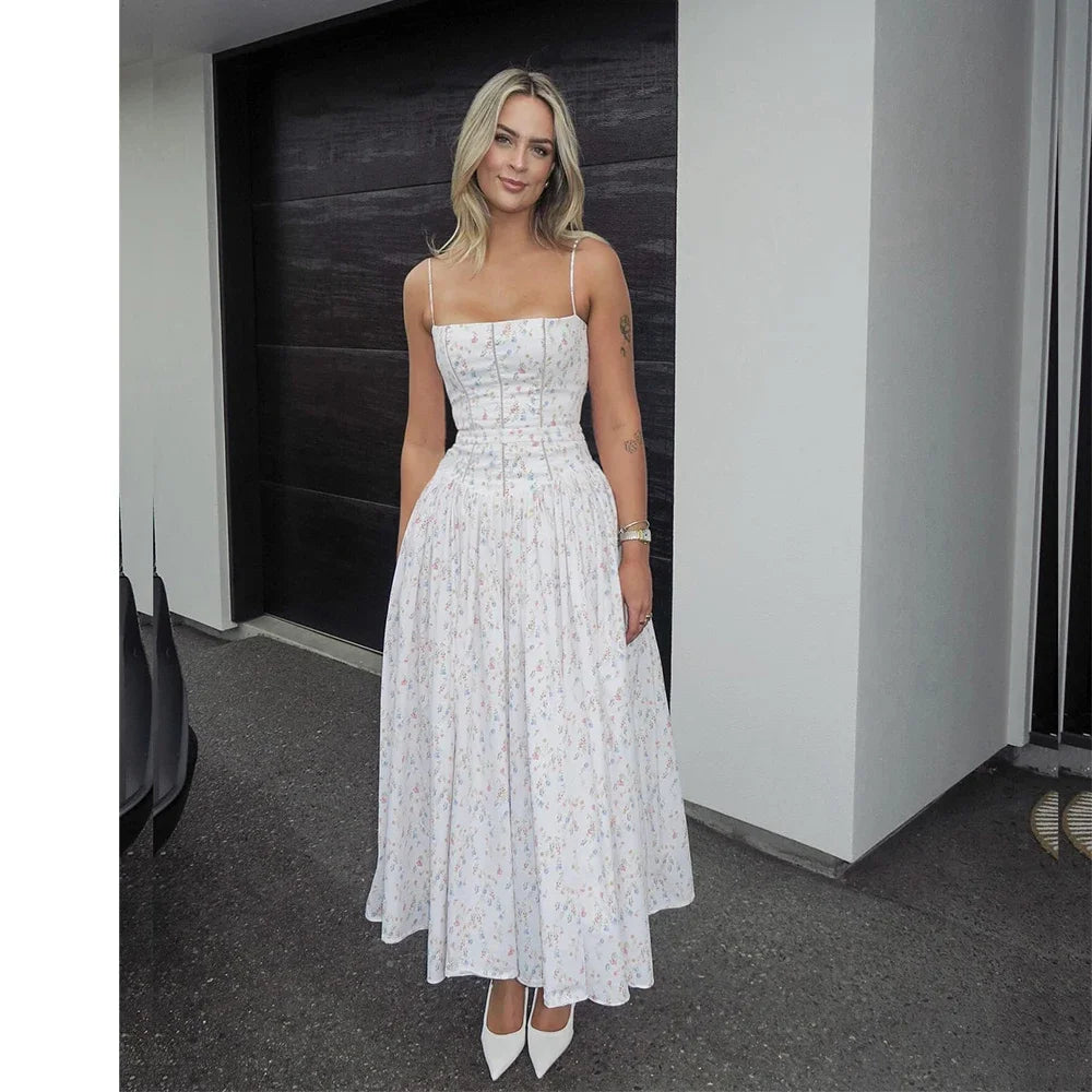 Vestido midi floral con tirantes boho