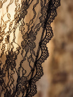 Velenne | Mono halter con encaje fluido